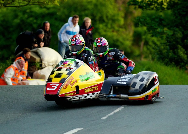 Isle of Man TT star Tim Reeves will be swapping his sidecar outfit for running shoes this weekend